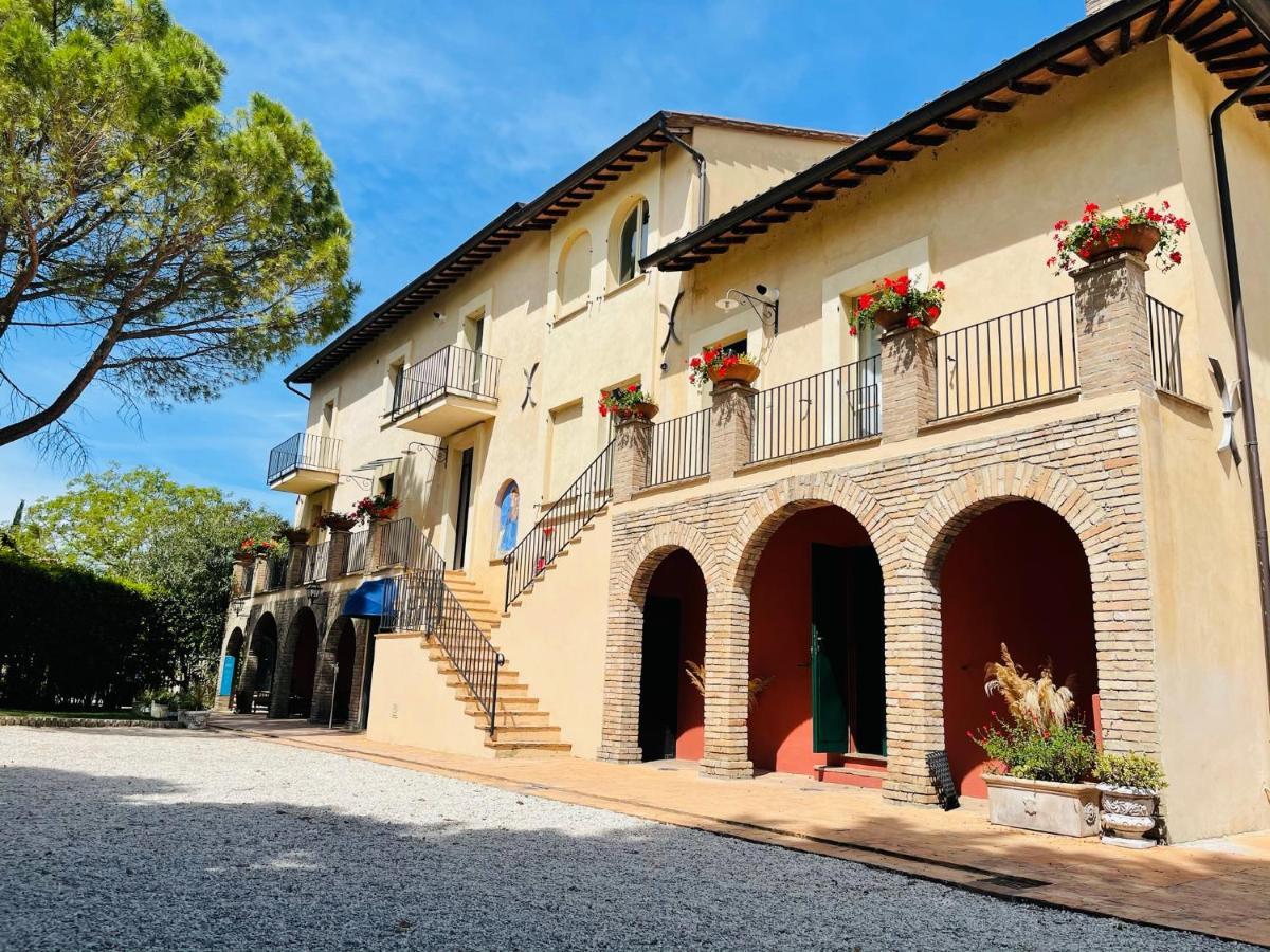 Mapepa Village Apartments Spello Exteriér fotografie